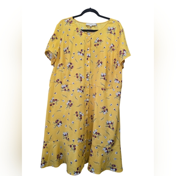 Loft Plus 20 Yellow Button Front - Picture 1 of 4